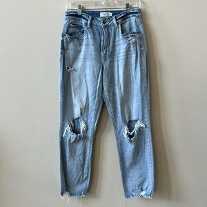 Oasis by eunina Jeans Light Washed Distressed Ripped Juniors Size 5